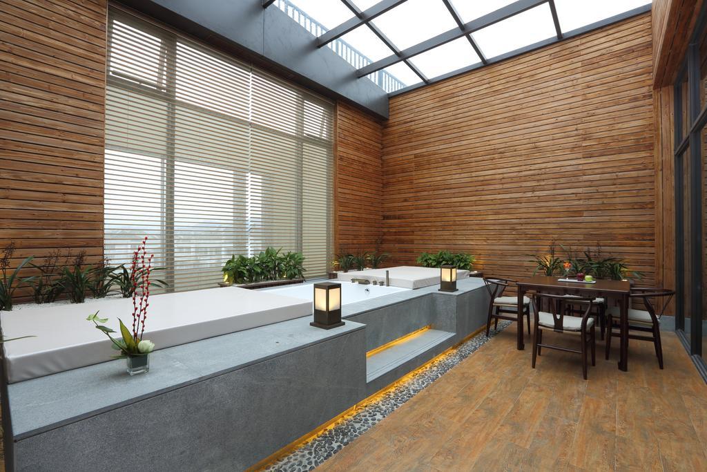 S&N Zhejiang Linhai International Hotel Номер фото