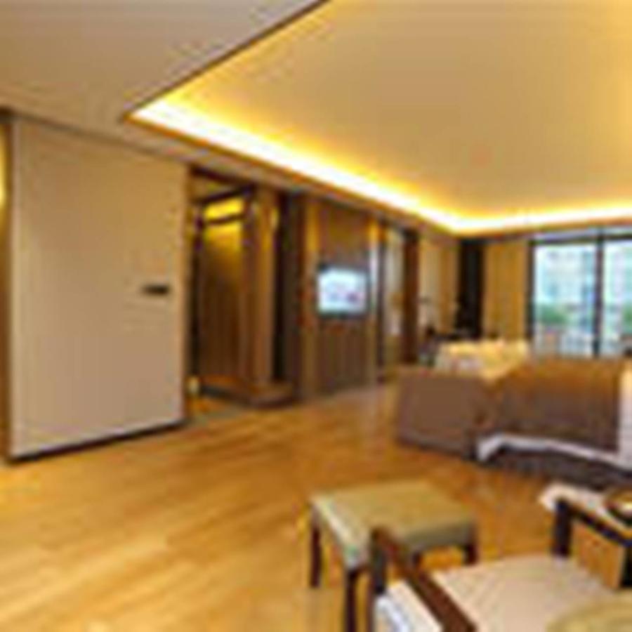S&N Zhejiang Linhai International Hotel Екстер'єр фото