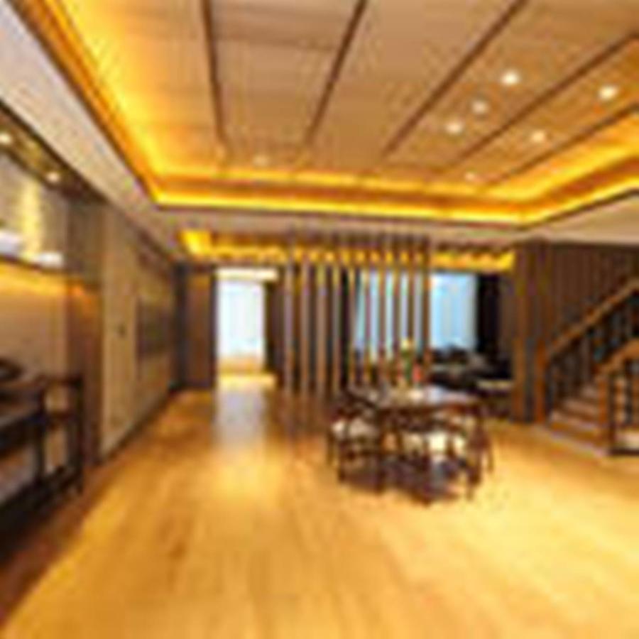 S&N Zhejiang Linhai International Hotel Екстер'єр фото